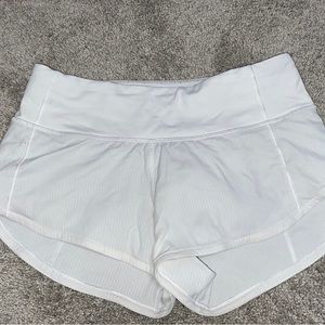 white lulu shorts